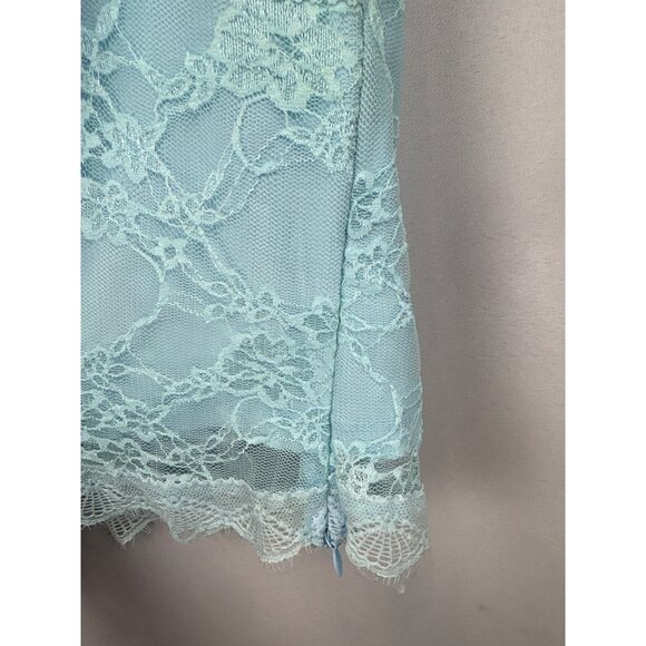Women's Princess Polly Size 8 Sky Blue Lace Tank with Side Zipper - Picture 4 of 7